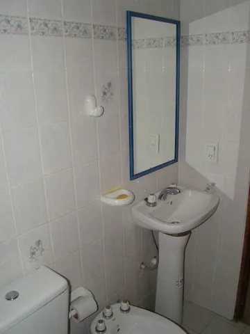 Departamento 4 — bano 02