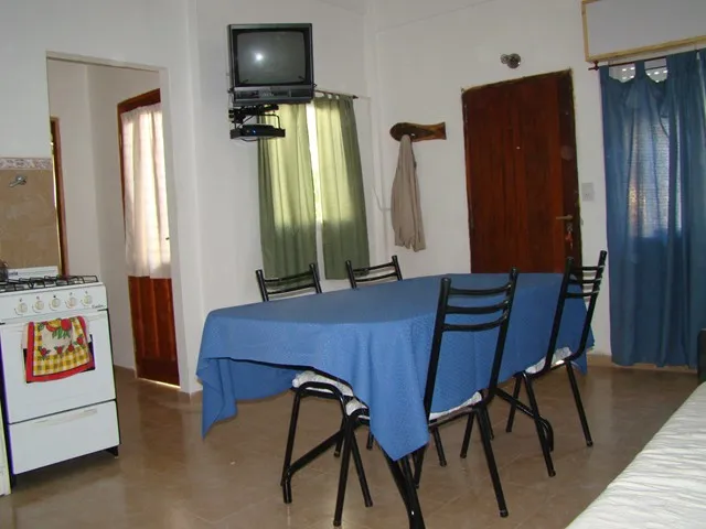Departamento 5 — 5 cocina comedor 01