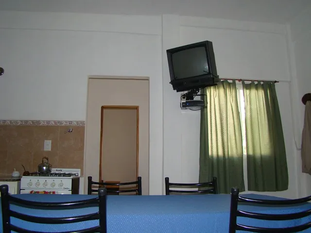 Departamento 5 — 5 cocina comedor 03